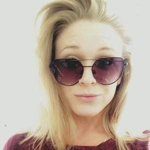 Meet your Posher, Jenna